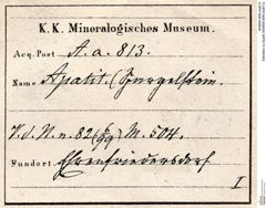 Etiketten zu Apatit (NHMW-MIN-Aa813)